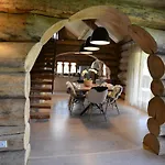 Chalet Le De Lyne